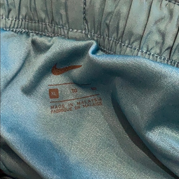 Nike Dri-fit running shorts. - Picture 4 of 4